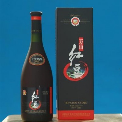 万山红豆酒（10年陈酿）