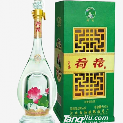 白酒  荷花粮食酒   玉品荷花酒